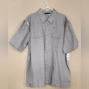 NWT Rocawear button down short sleeve grey With Pinstripes shirt 2 pockets 3XL
